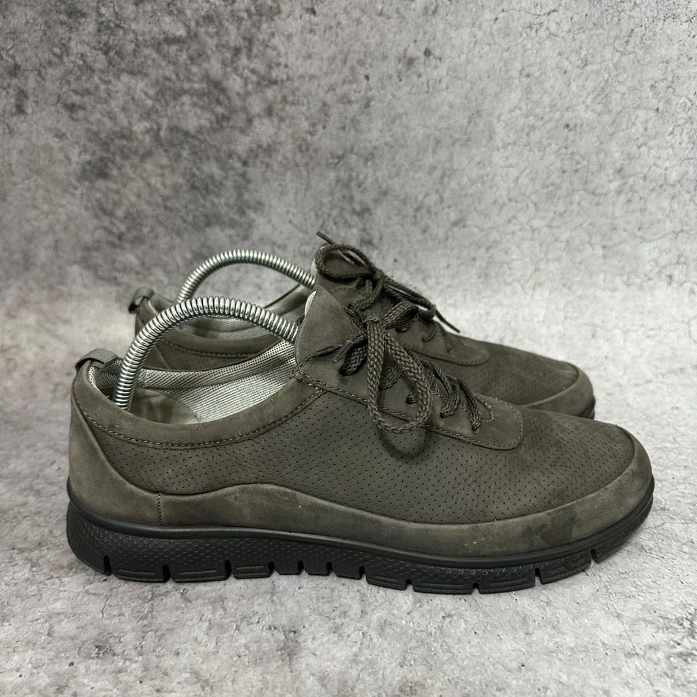 Hotter Gravity II Sneakers Womens 10 Grey Perforated Suede Comfort Walking Shoes